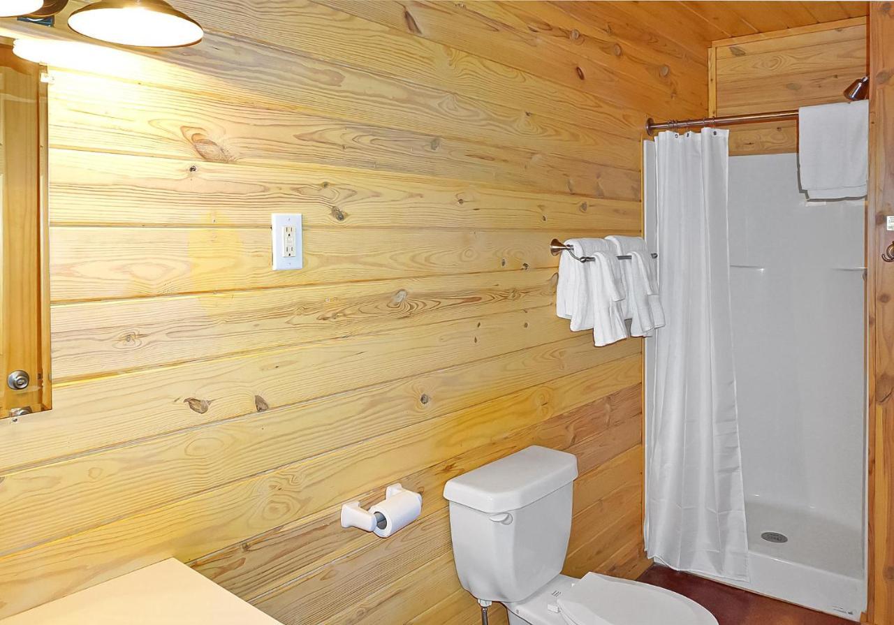 Wimberley Log Cabins Resort And Suites- Unit 6 Esterno foto